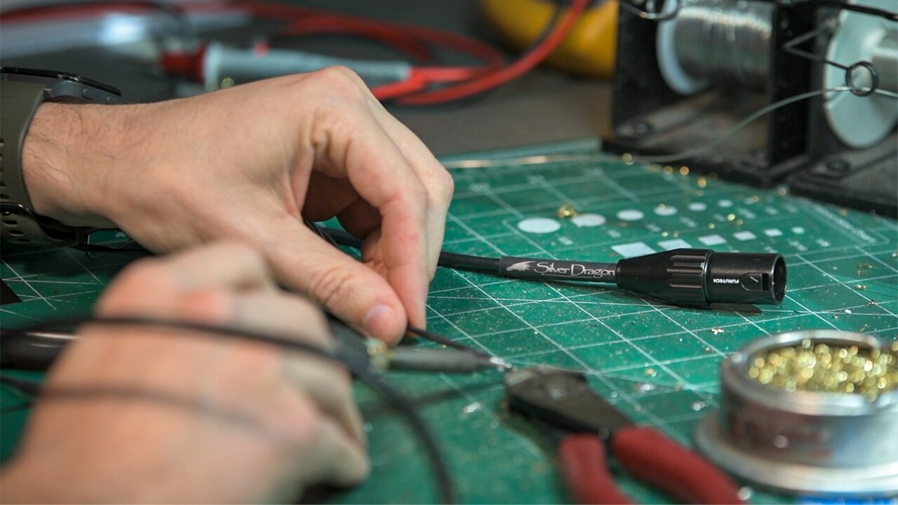 The Sound of Quality: Behind the Scenes of Handcrafted Dragon Audio Cables