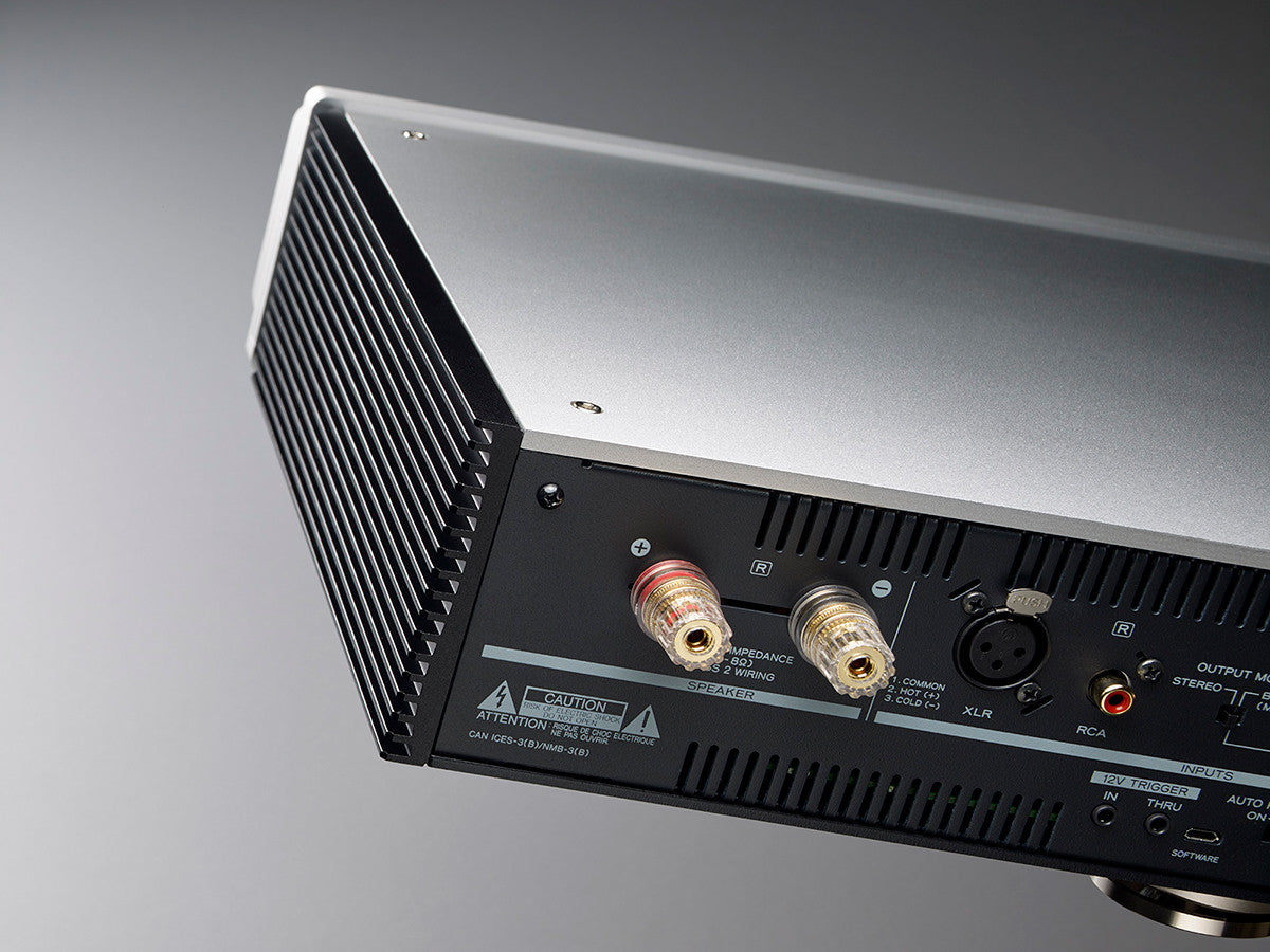 AP-701 Amplifier